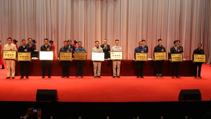 抖圈集团2019年度“红旗班组” 刘华